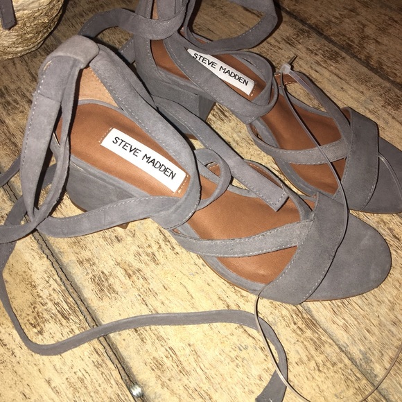HOST PICK🌟Steve Madden Isabel tie up suede sandal - Picture 8 of 8